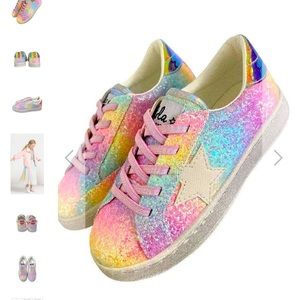 Lola and the Boys Ombré Sneaker size 13. Worn 2x. Very minor wear on the top